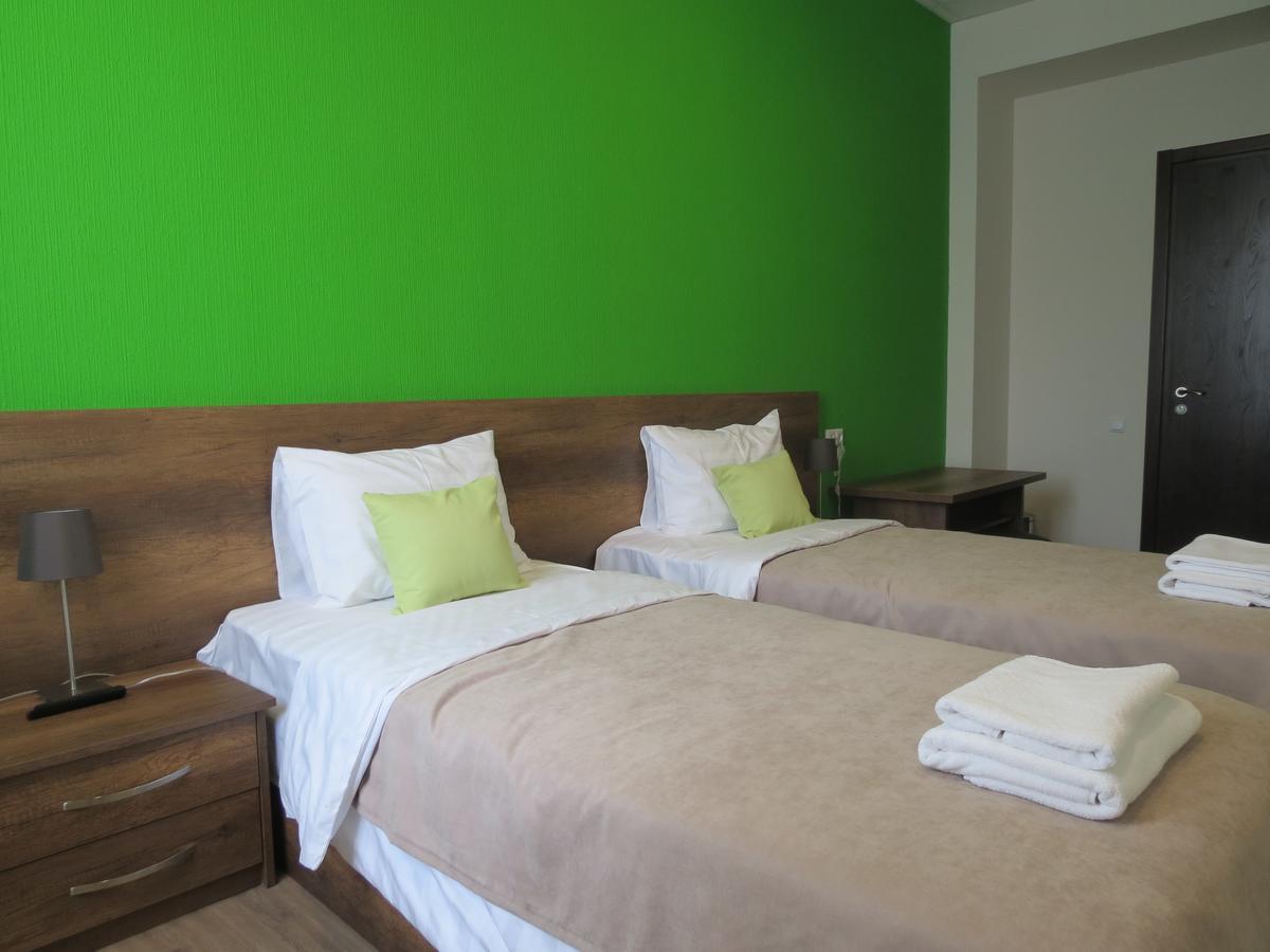Your Home Hotel Tiflis Exterior foto