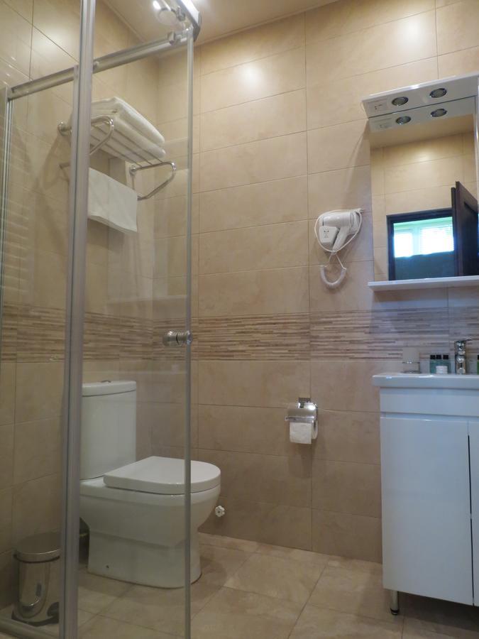 Your Home Hotel Tiflis Exterior foto